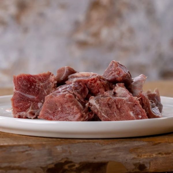 BARFGOLD Lammmuskelfleisch, mager 1.000 g stückig